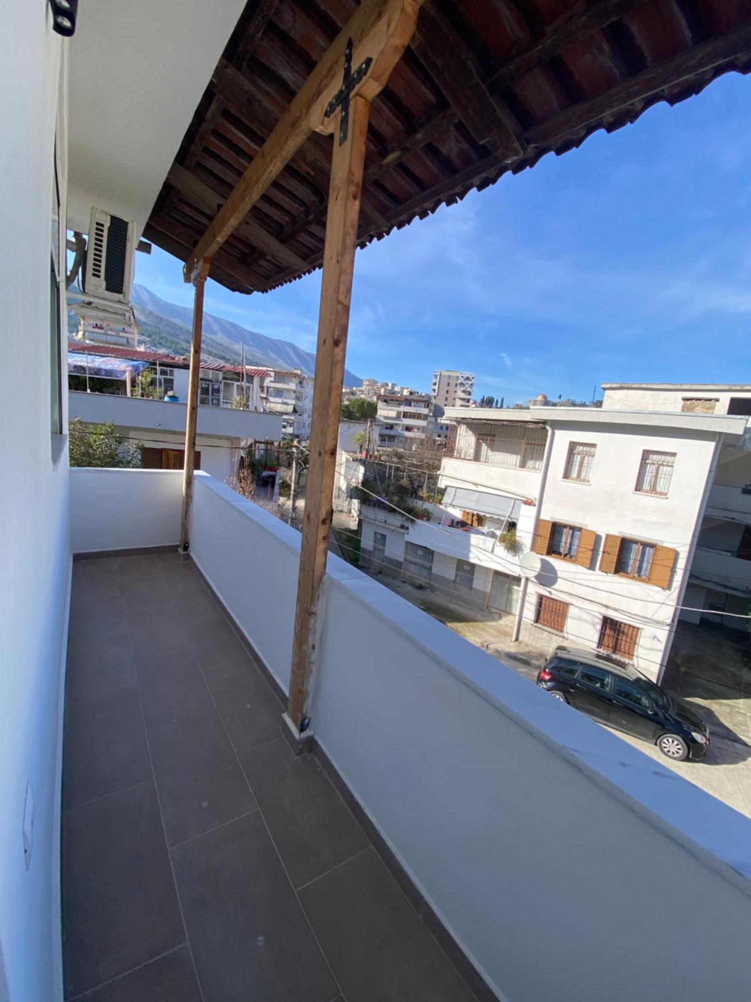 Novs Apartment3 Gjirokaster Ngoại thất bức ảnh